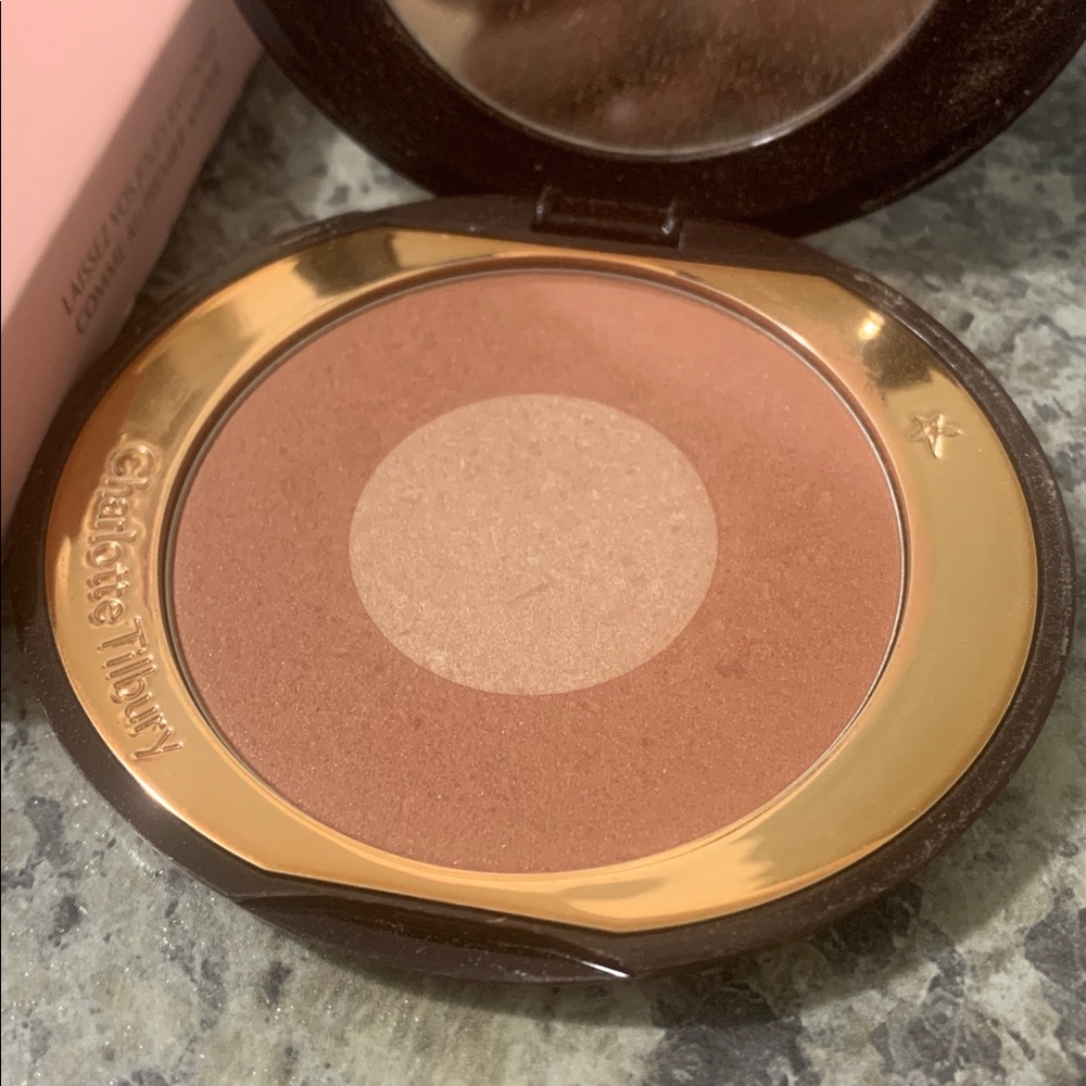 Charlotte Tilbury Cheek to Chic Blush - Peach and Champagne - Picture 2 of 5